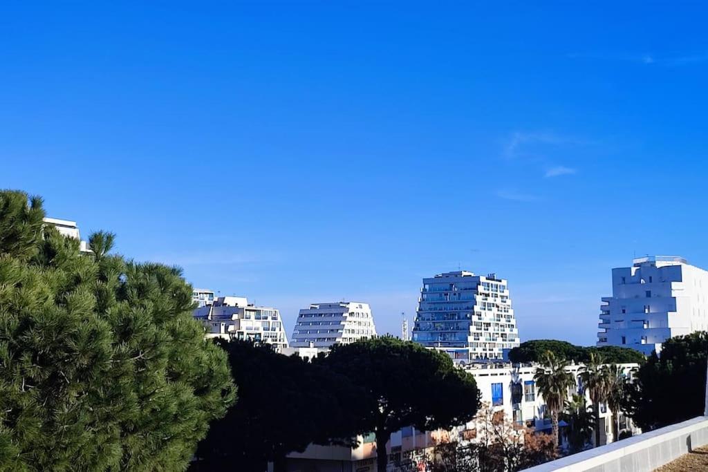 Apartamento Grand Voile - Hyper Centre, Climatisation, Vue Panoramique Sur L'Architecture De La Grande Motte Exterior foto