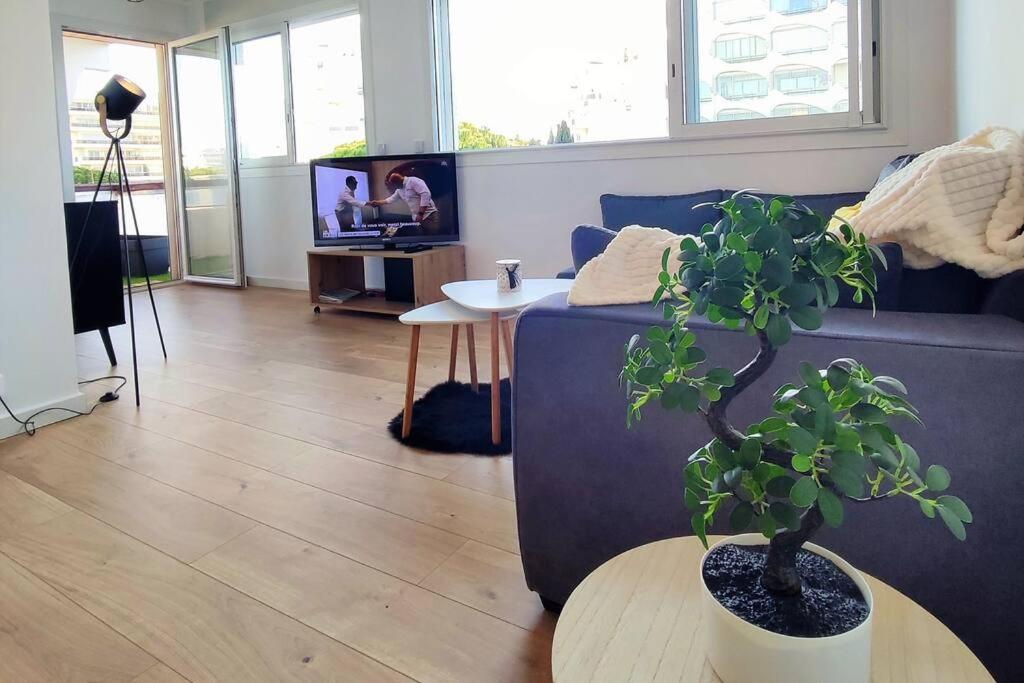 Apartamento Grand Voile - Hyper Centre, Climatisation, Vue Panoramique Sur L'Architecture De La Grande Motte Exterior foto